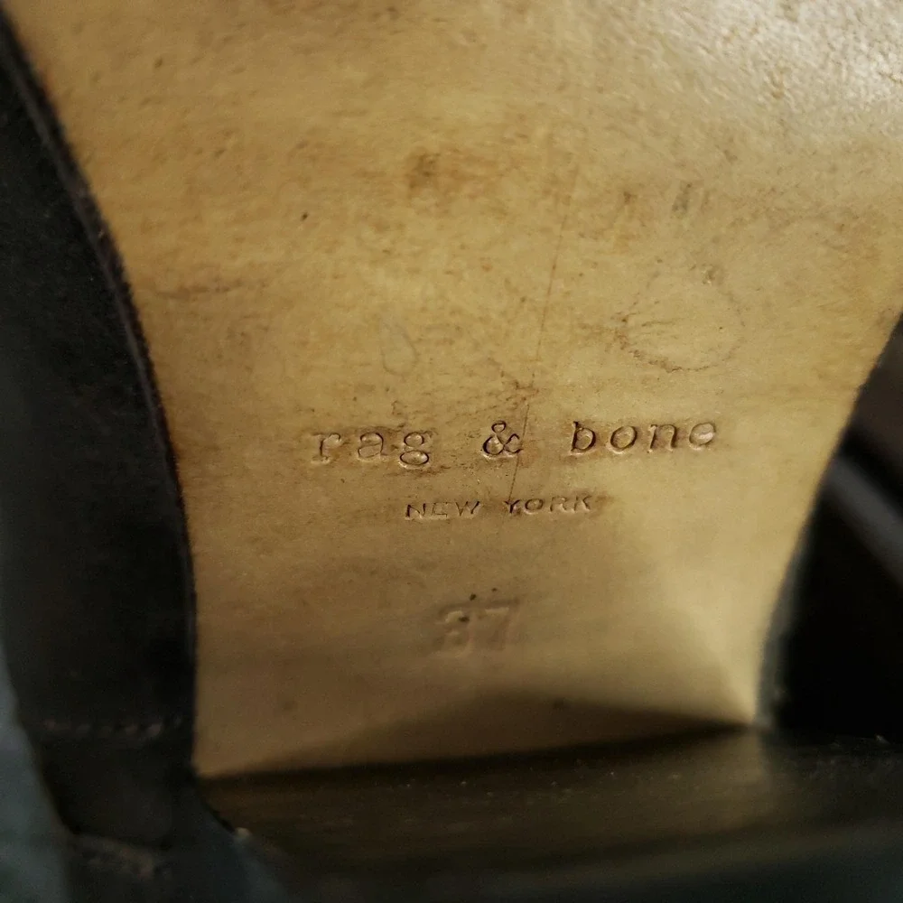 brand rag